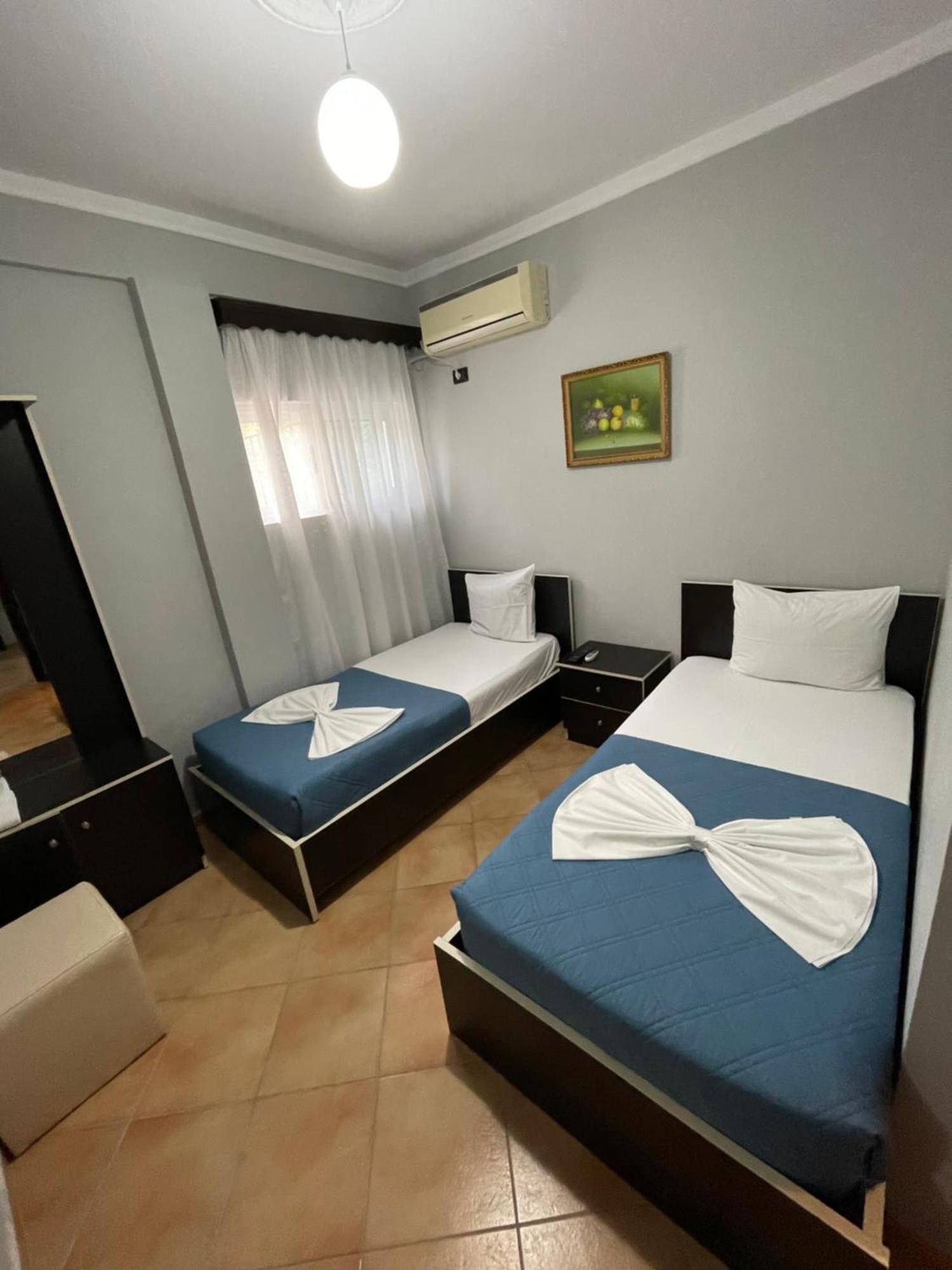 Hotel Aroma Пермет Екстер'єр фото